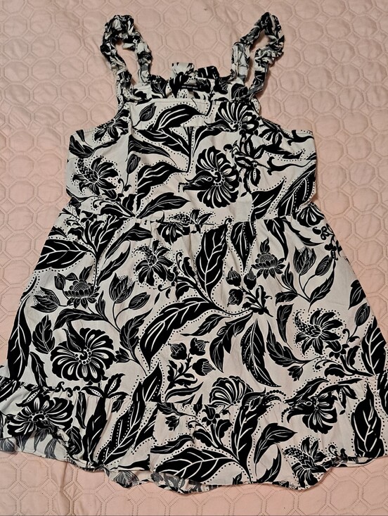 Who What Wear Dresses & Skirts - Black & White Floral Halter Sundress Sleeveless Ruffle Straps Size 1X